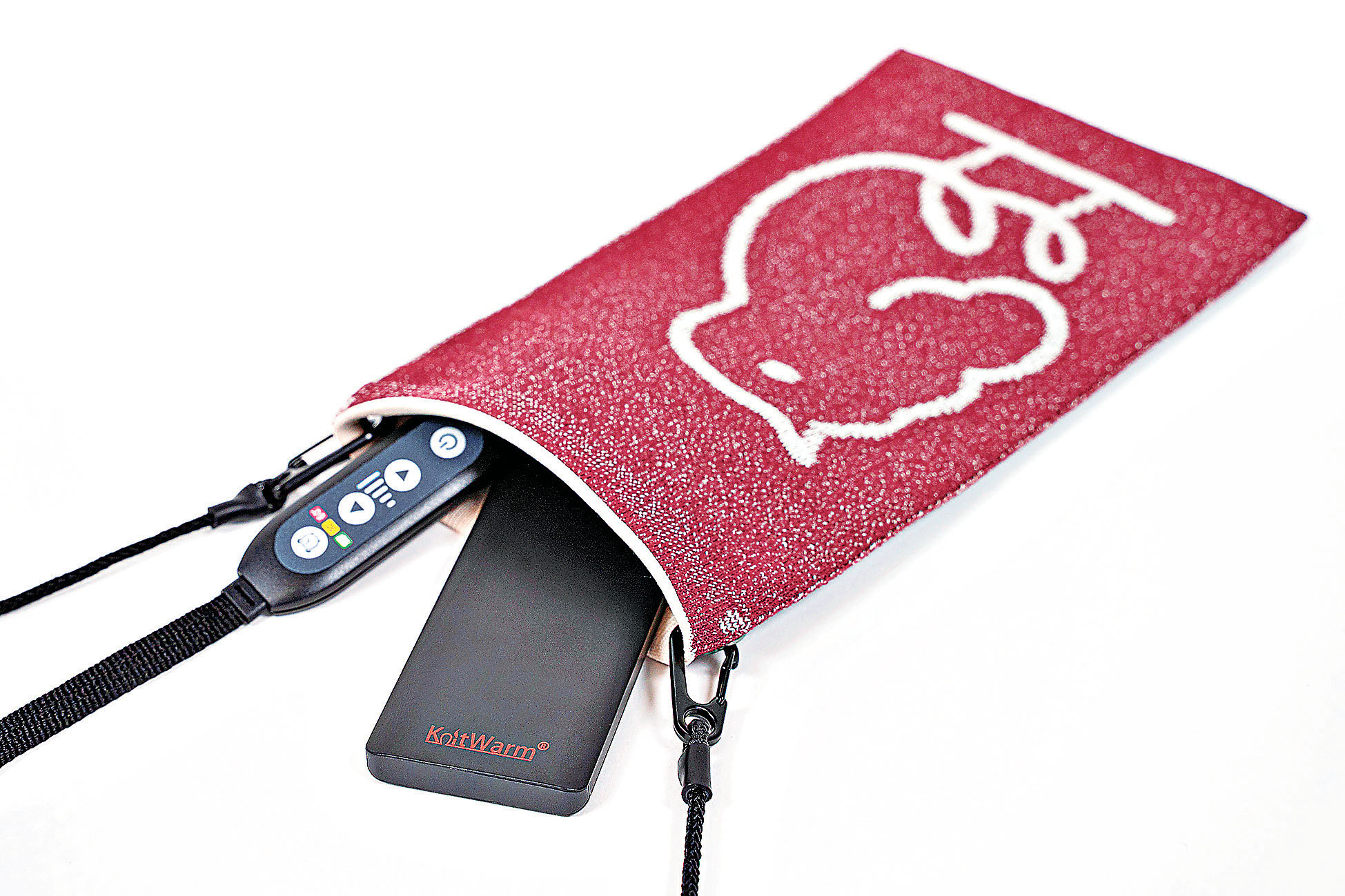 ■「袋生暖」採用回收廢棄塑膠瓶再生紗線。