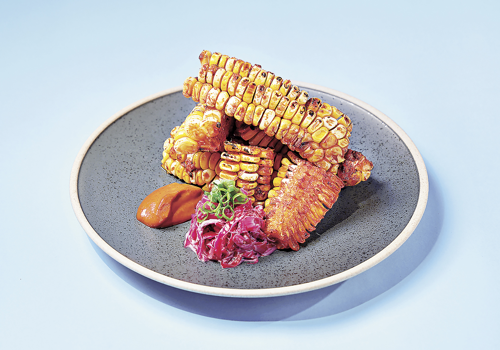 ■煙熏粟米條配燒烤素蛋黃醬（85元）