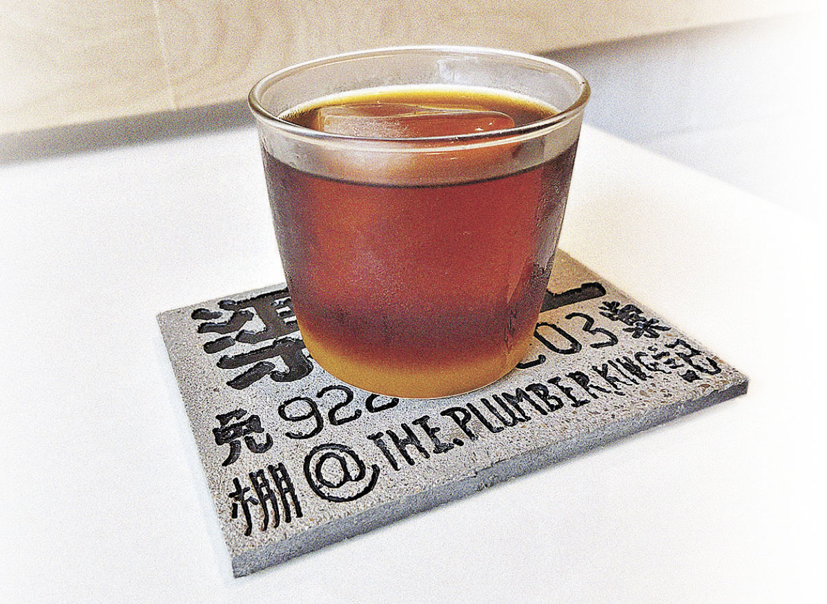 ■邊喝咖啡，邊感受本土風景。