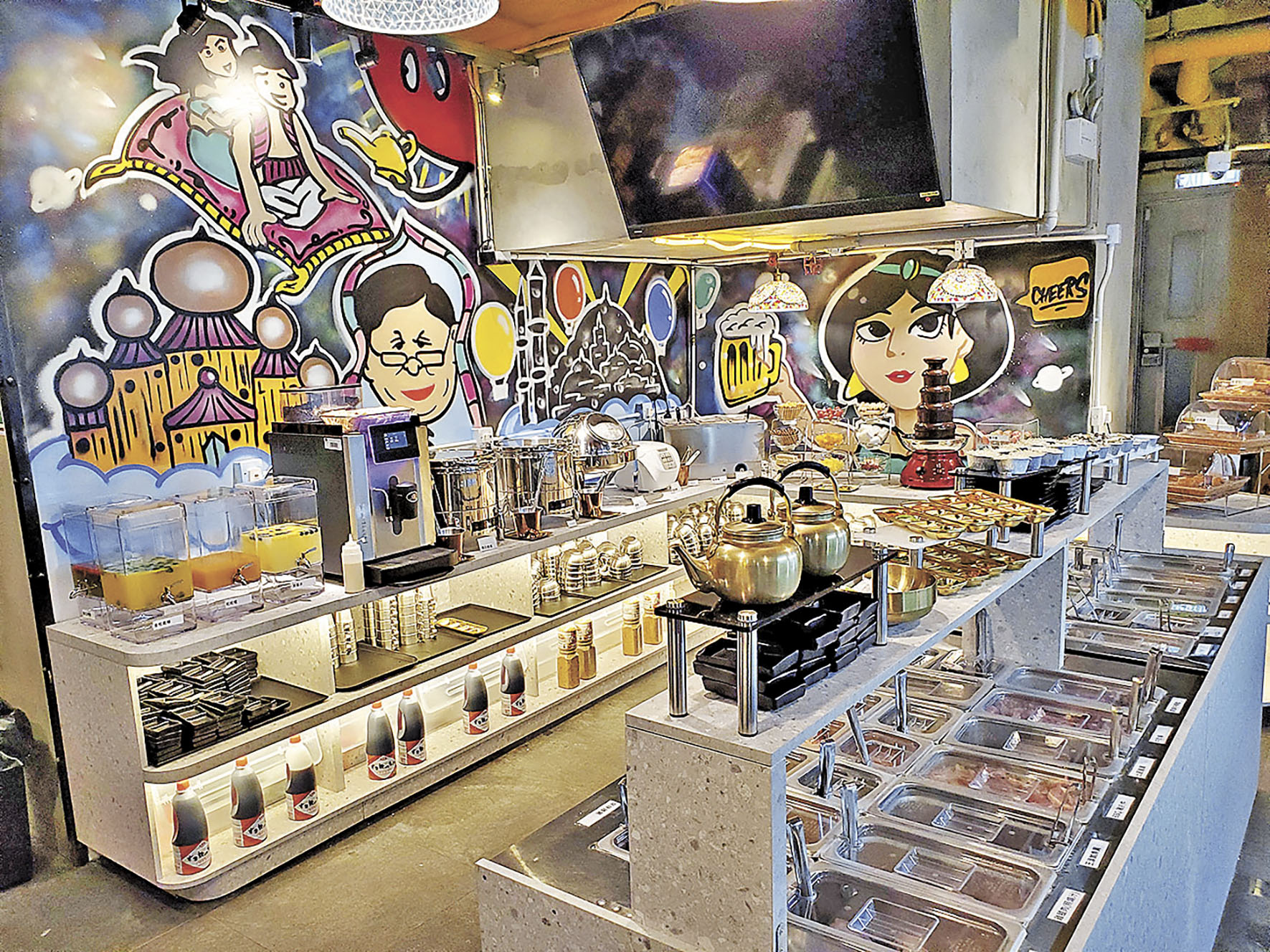 ■餐廳壁畫充滿年輕氣息。