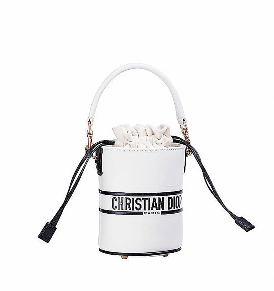 ■Dior Vibe小牛皮水桶袋。