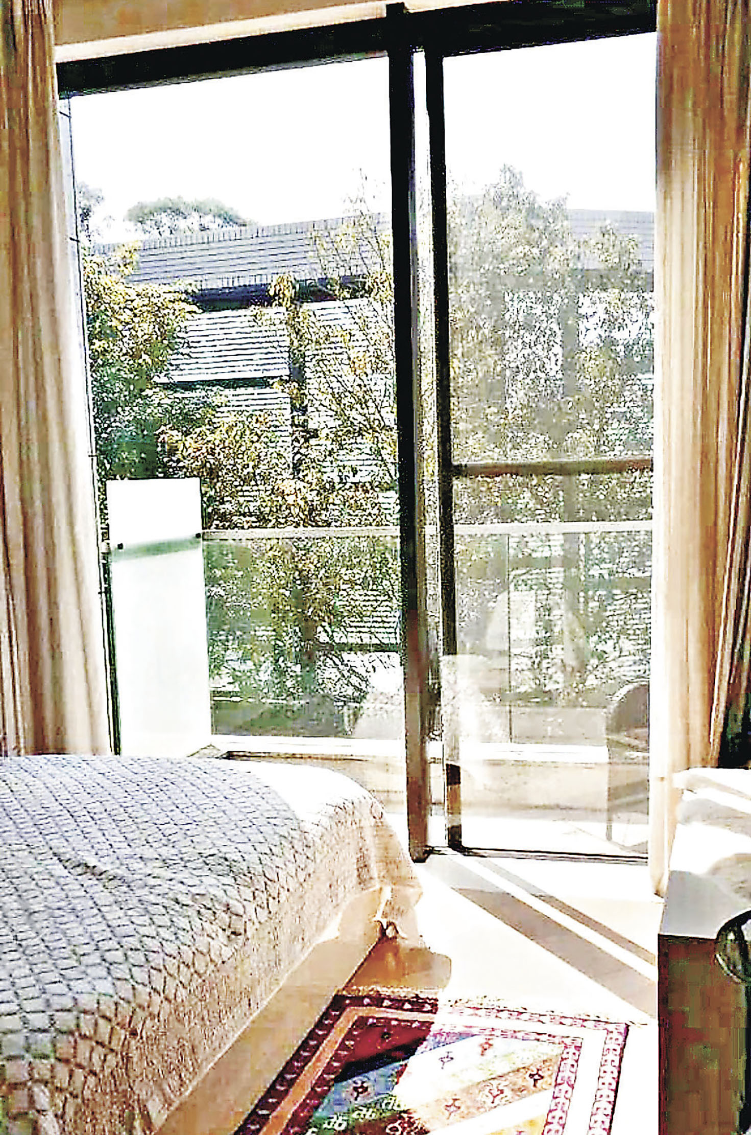 ■睡戶設有小露台。