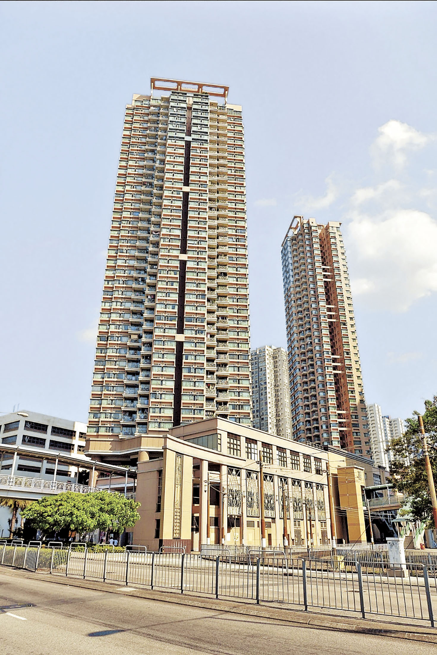 ■海典軒及基座商場外觀。