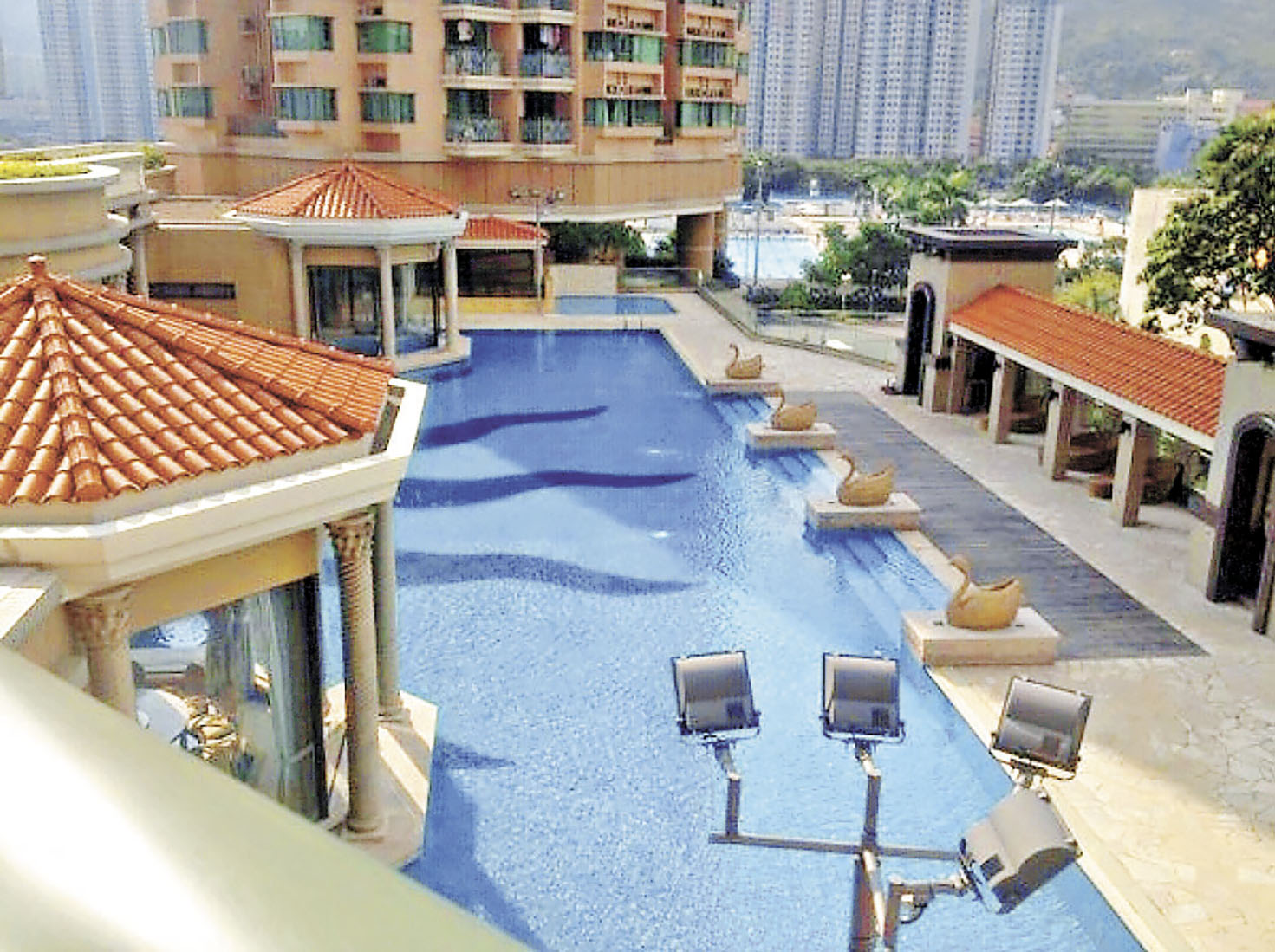 ■私人露天泳池。