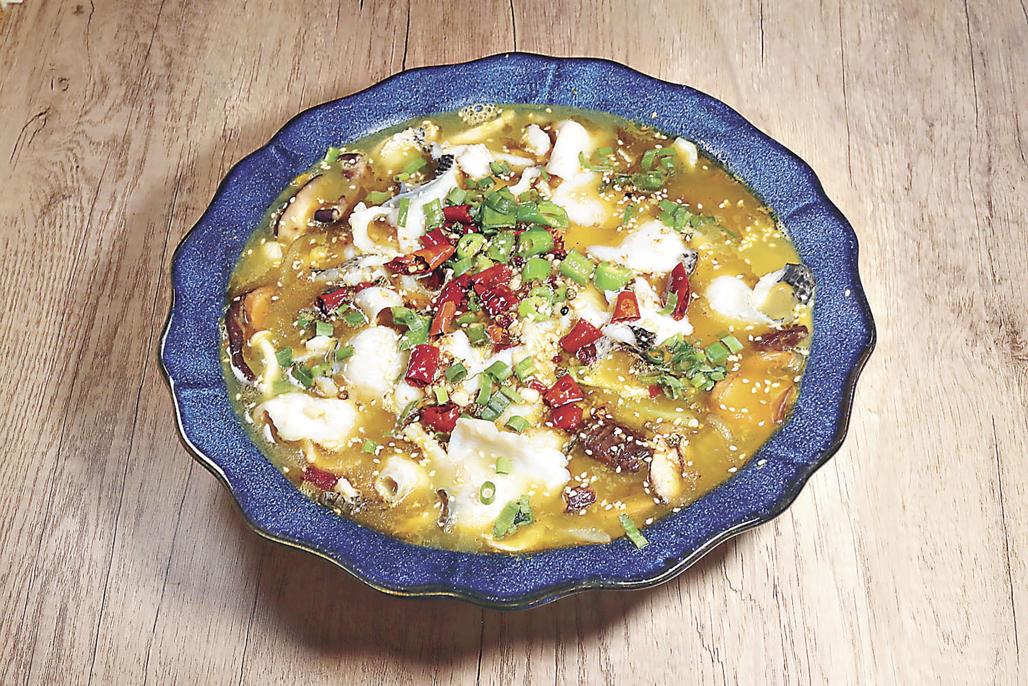 ■酸菜魚採用特調酸菜魚醬。