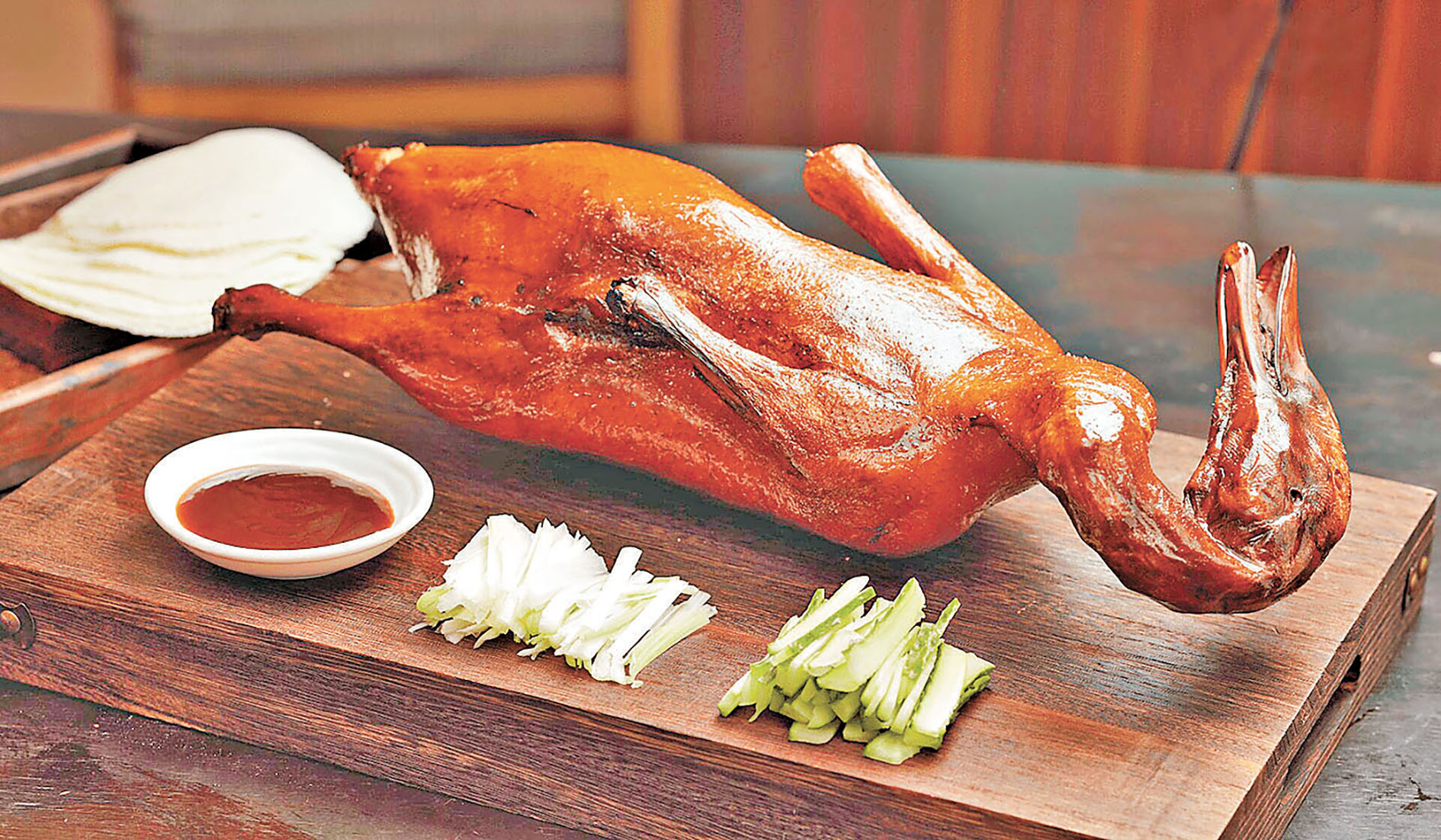 ■京式片皮鴨。