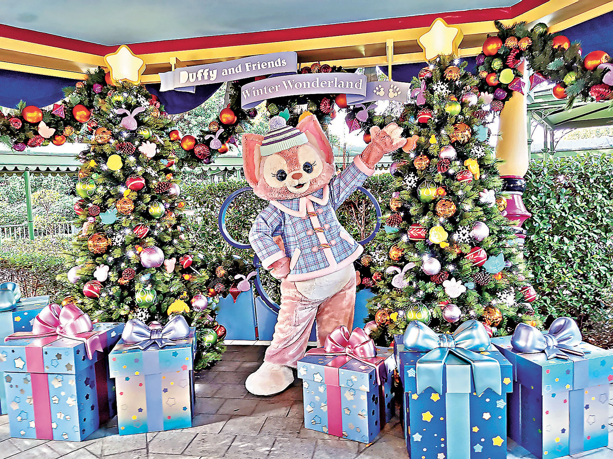 ■大家可以在「Duffy 與好友冬日花園」裏與LinaBell自拍。