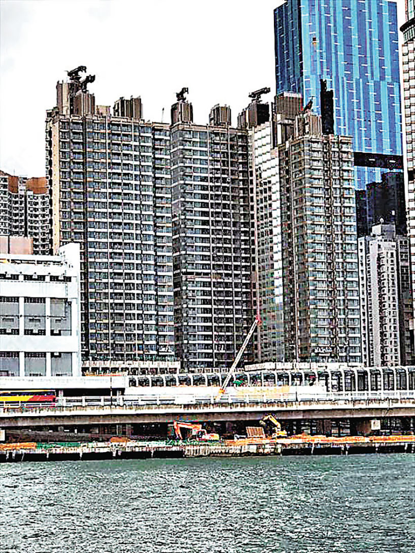 ■維港頌鄰近北角碼頭。