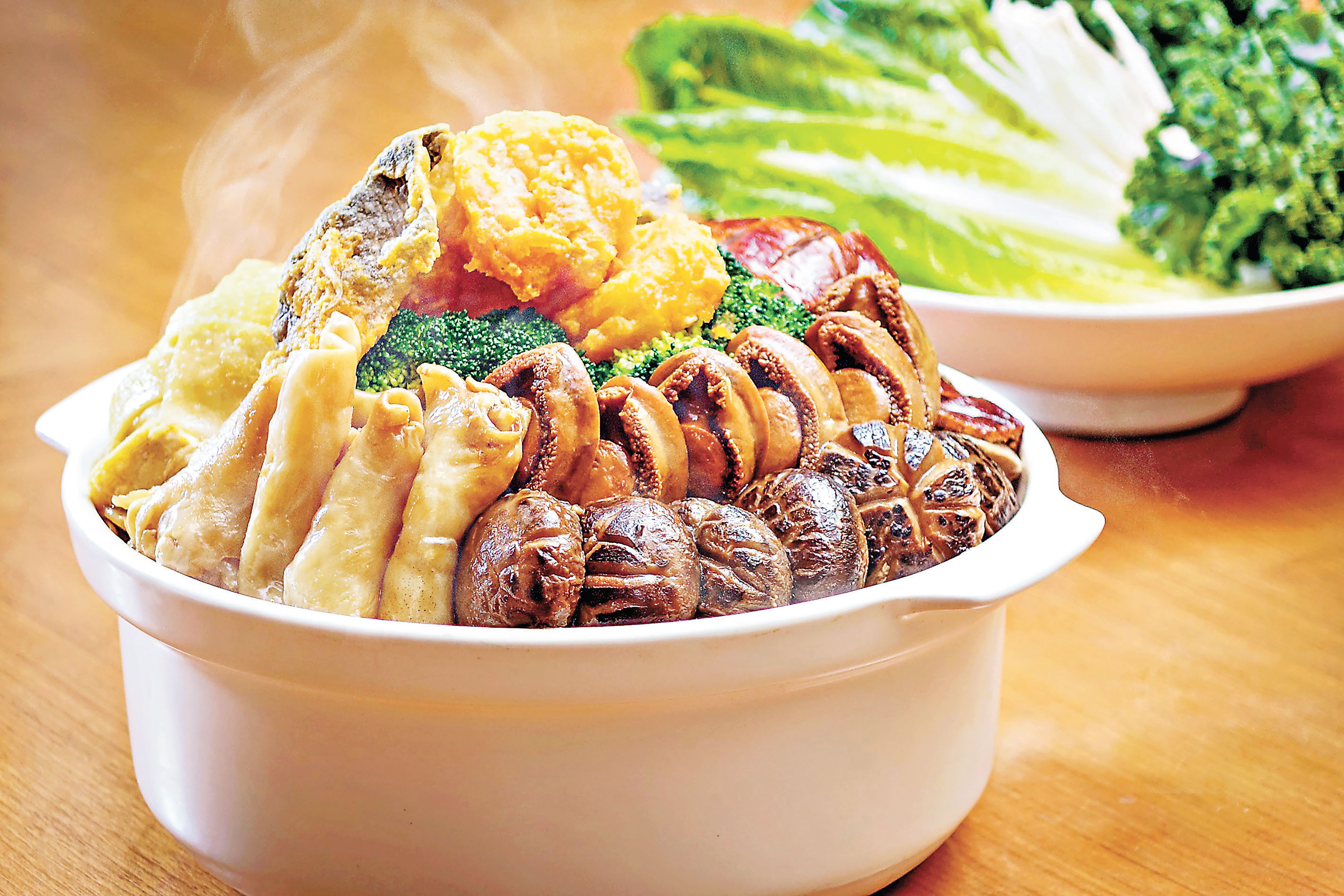 ■不同食材熟透時間不一，吃前要檢查清楚。 資料圖片