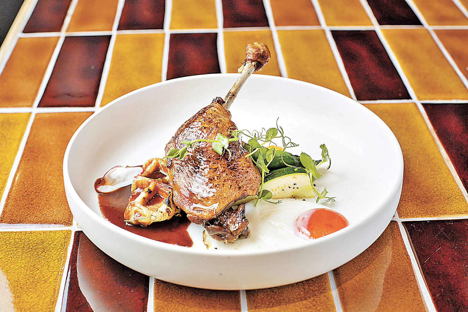 ■法國油封鴨髀、日本「曉」蛋及牛角窩夫。（178元）