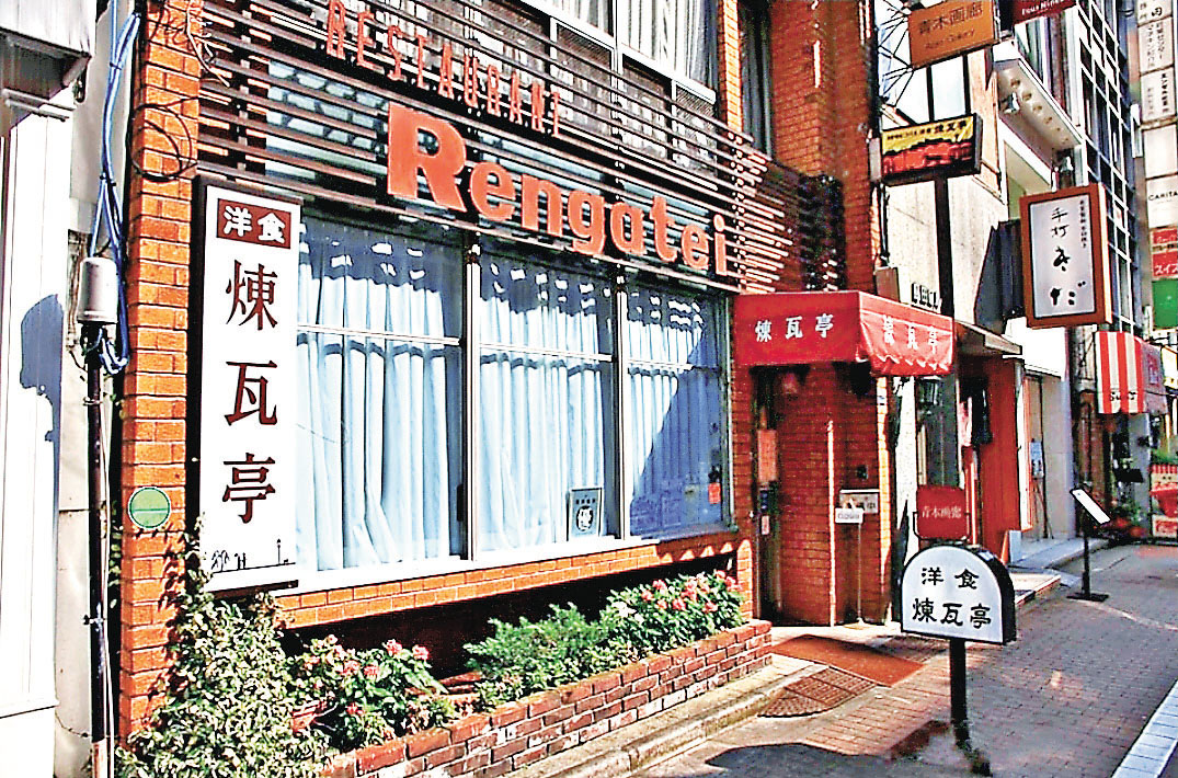 ■煉瓦亭店面整體呈現50至60年代日本西餐廳風格。