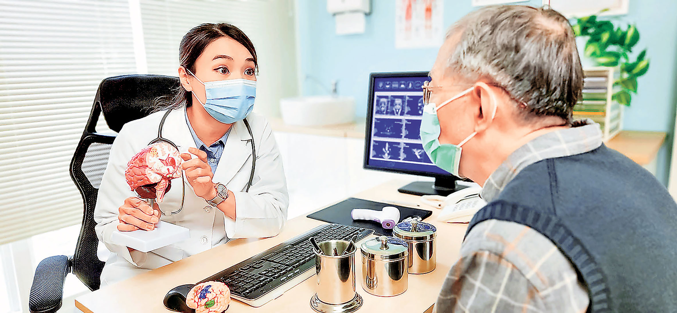 ■術後3至6個月內，患者須較頻密覆診。