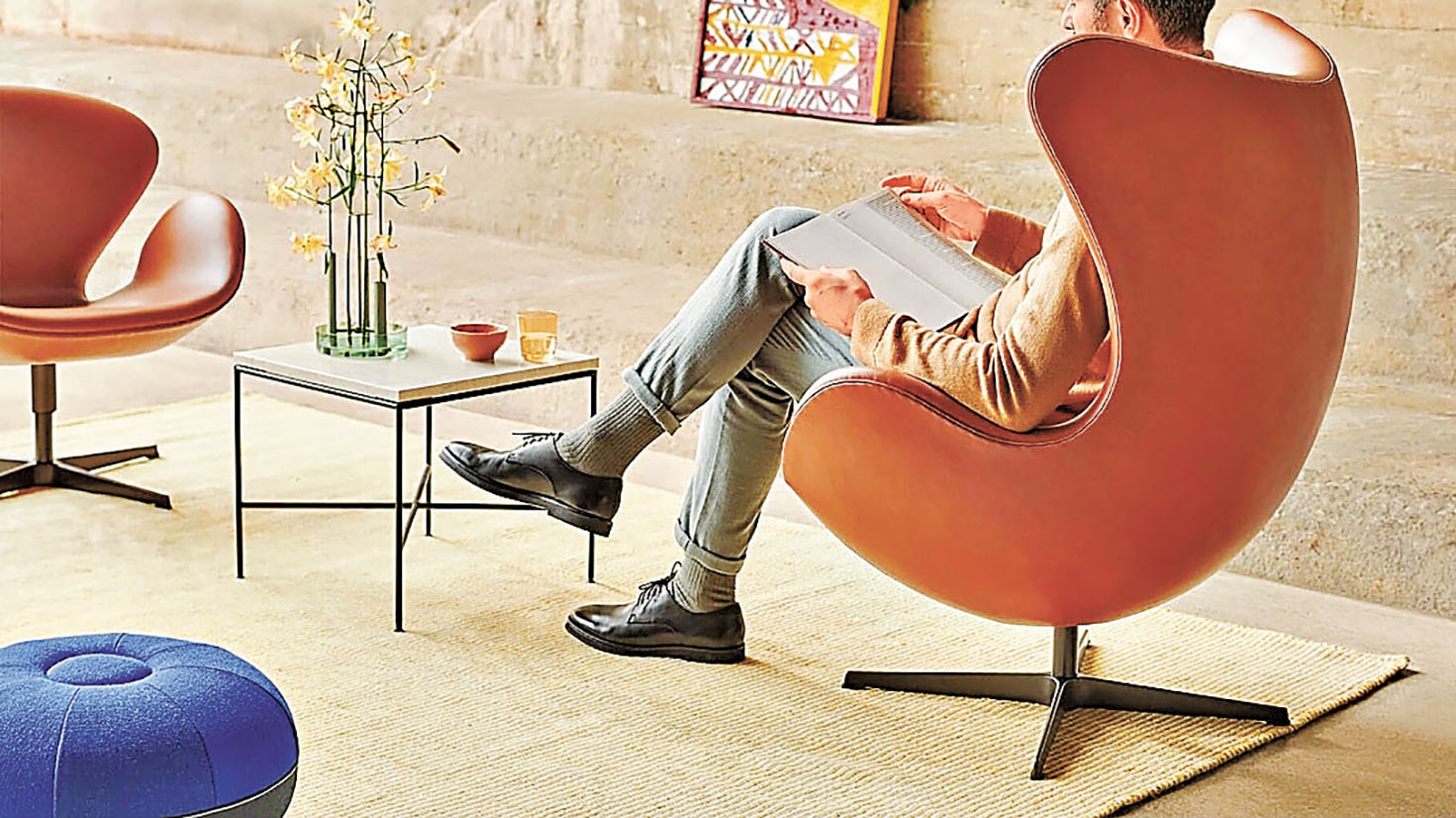 ■蛋椅結構簡單，坐上去有消除疲勞的效果。