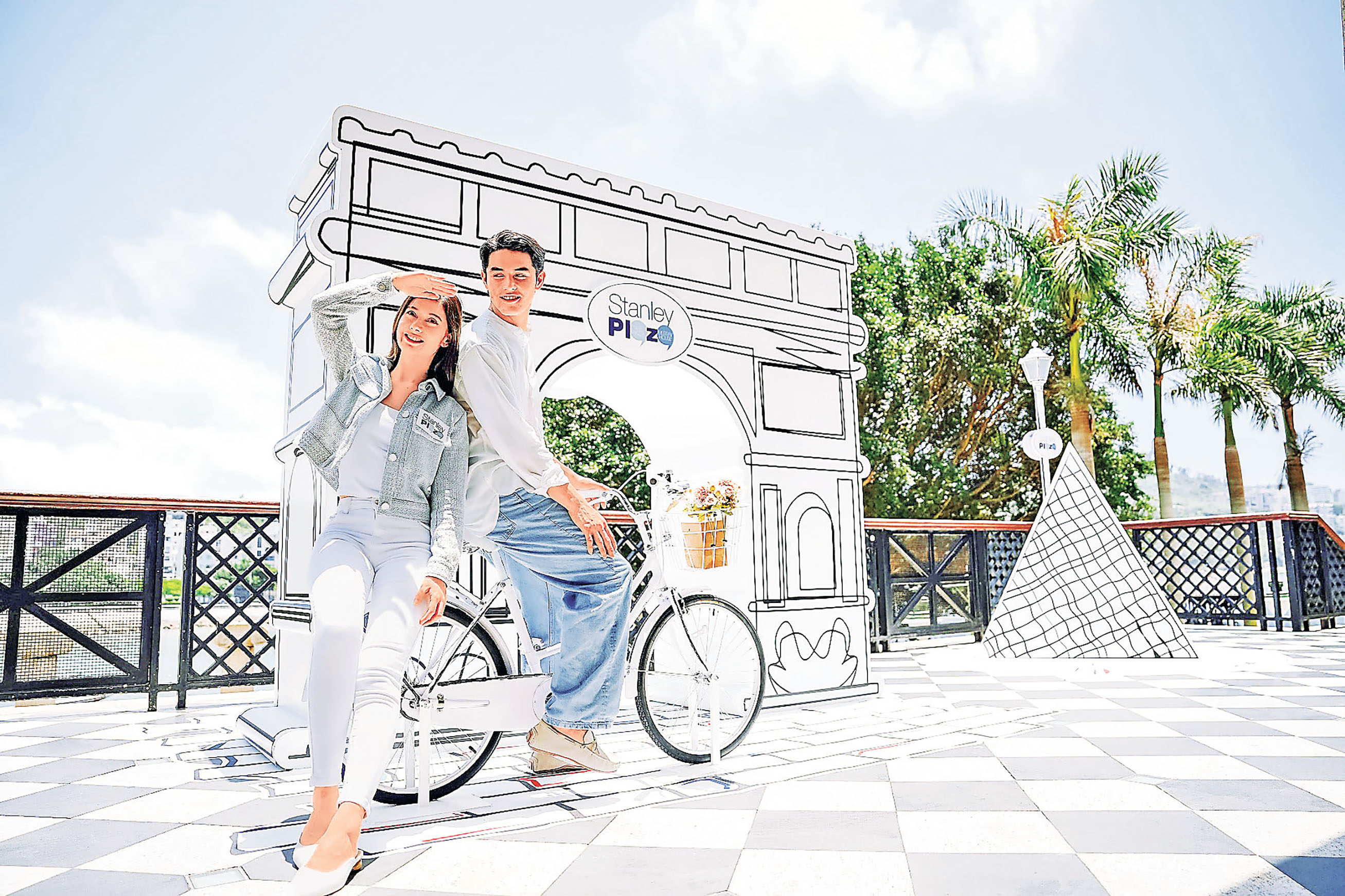 ■凱旋門一定是情侶們的打卡位。