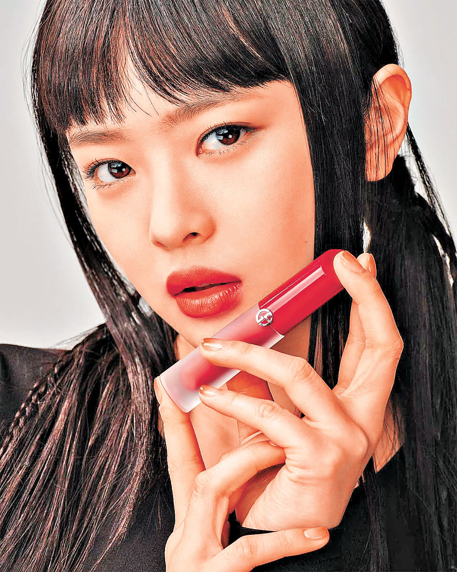 ■Hanni推介的唇色能令雙唇飽滿軟嫩。 Ig@armanibeauty