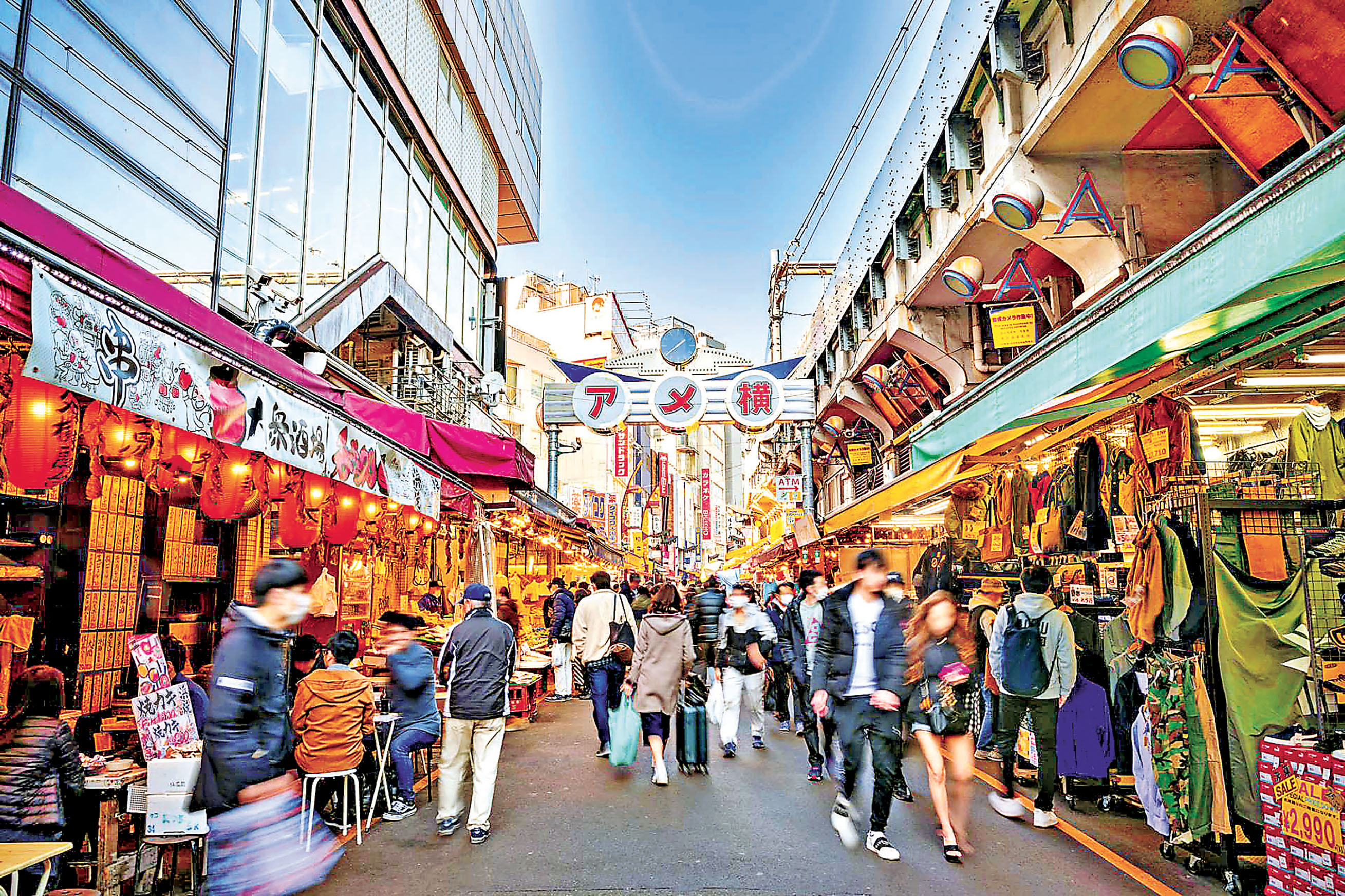 ■日本商店街為遊客必到的地方，故此每每人頭湧湧。