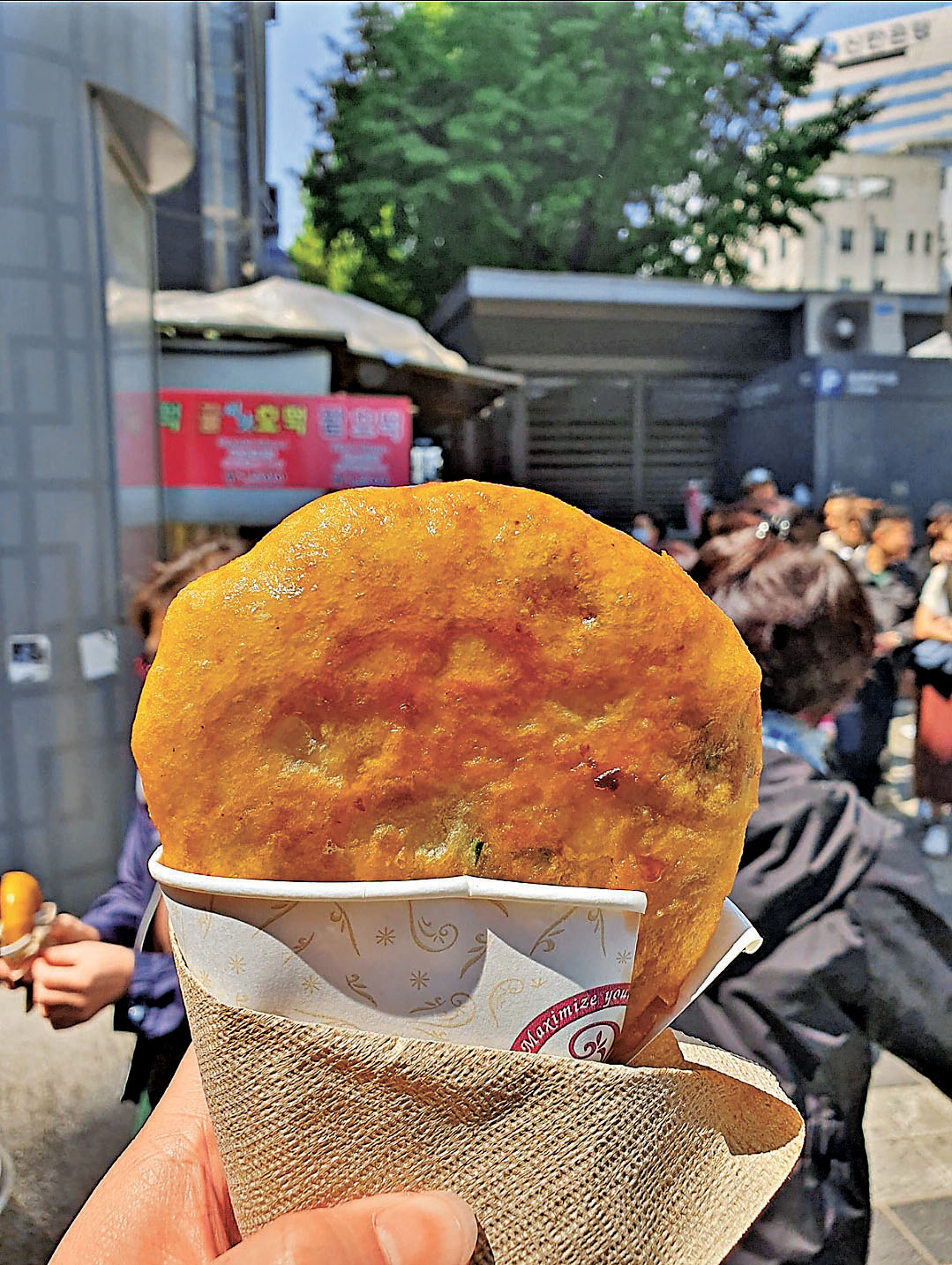 ■街頭小食糖餅。