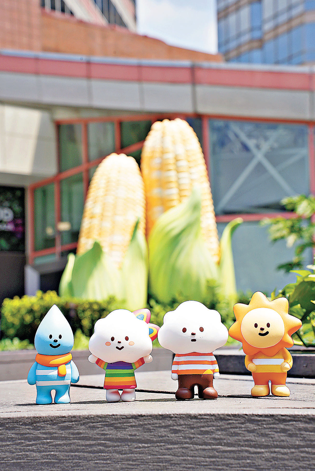 ■本地人氣療癒角色Mr. White Cloud & Friends與大家同遊優美農莊。