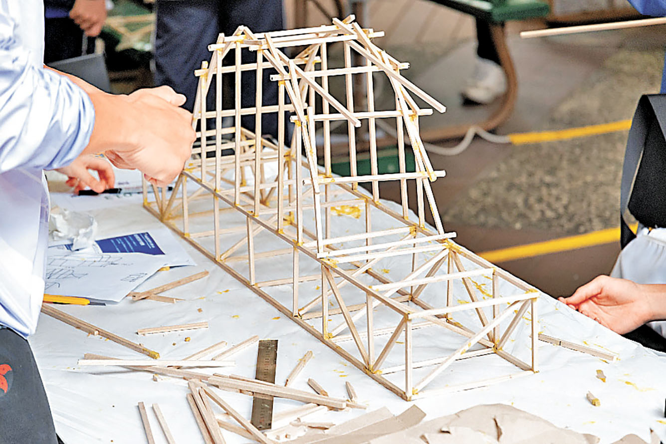 ■每組學生只能運用36條木條製作橋樑模型。