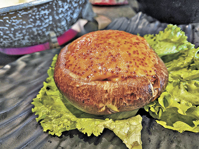 ■飛魚籽大啡菇