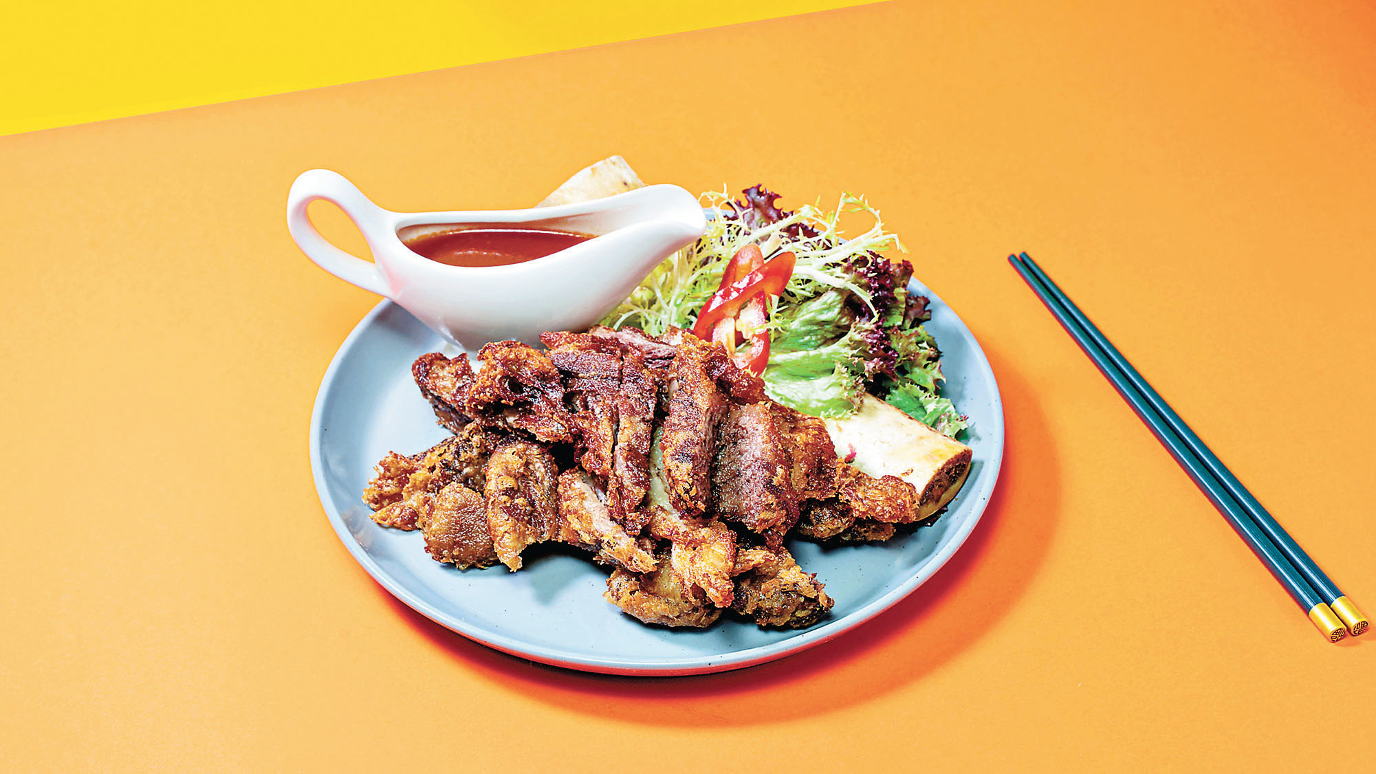 ■香酥脆皮牛肋骨 288元。