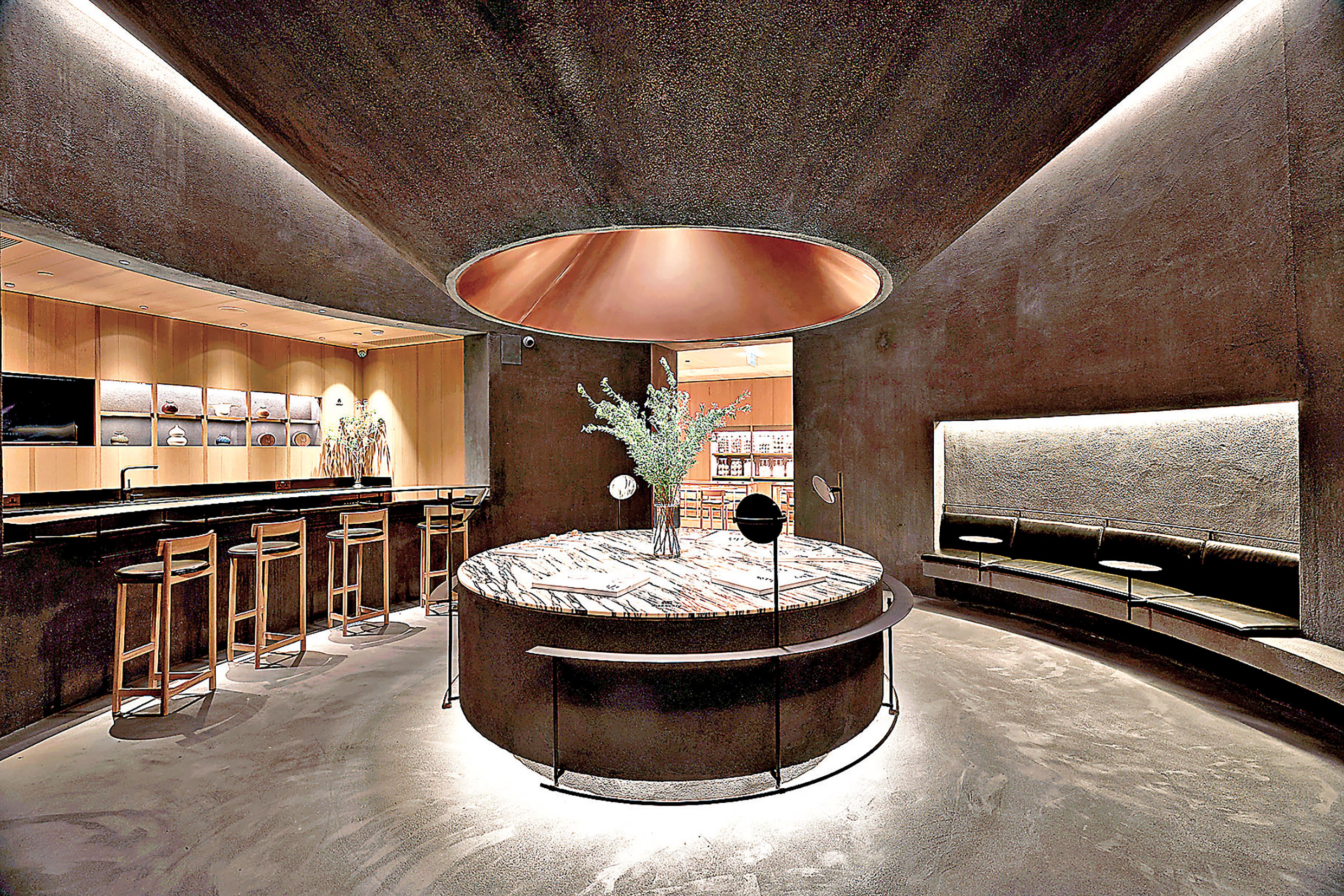 ■中庭的設計以吸收天地正氣和太陽能量為主題。