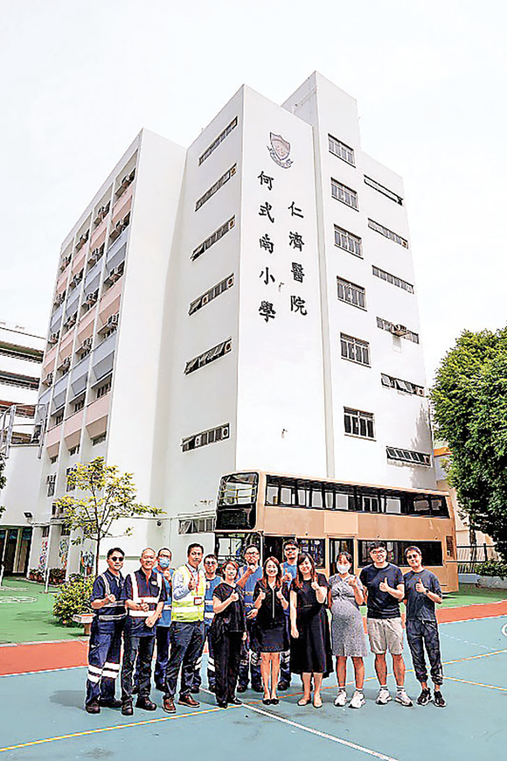 ■學校初步構思將舊巴士改裝成圖書館。