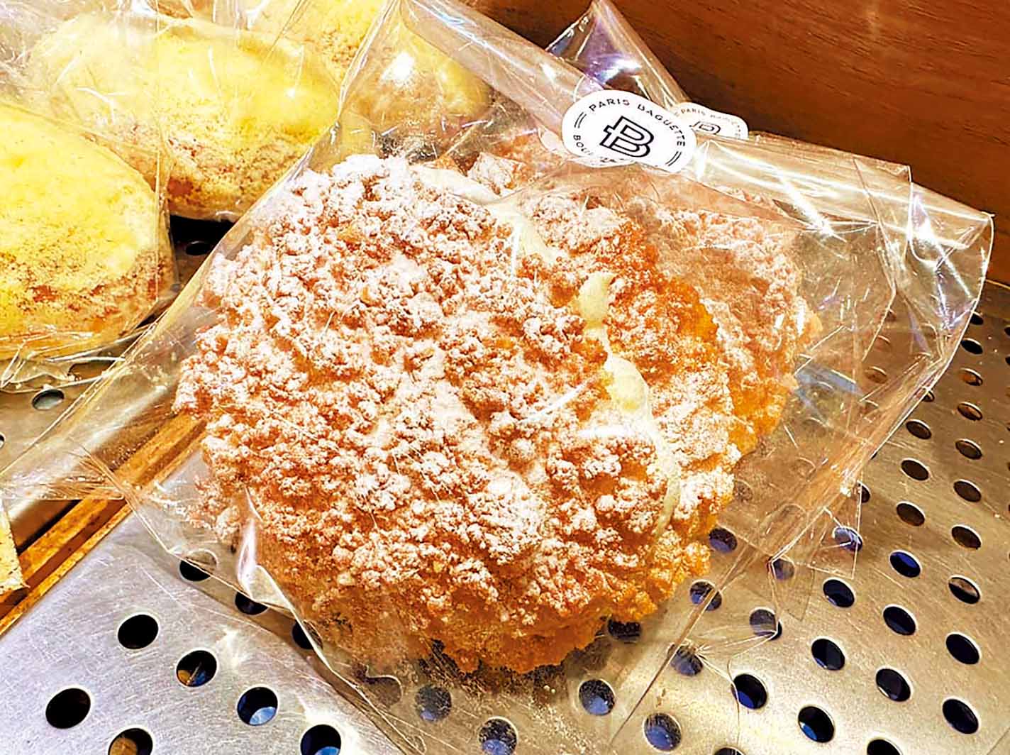 ■巴黎貝甜的朱古力肉鬆球，入口即溶。