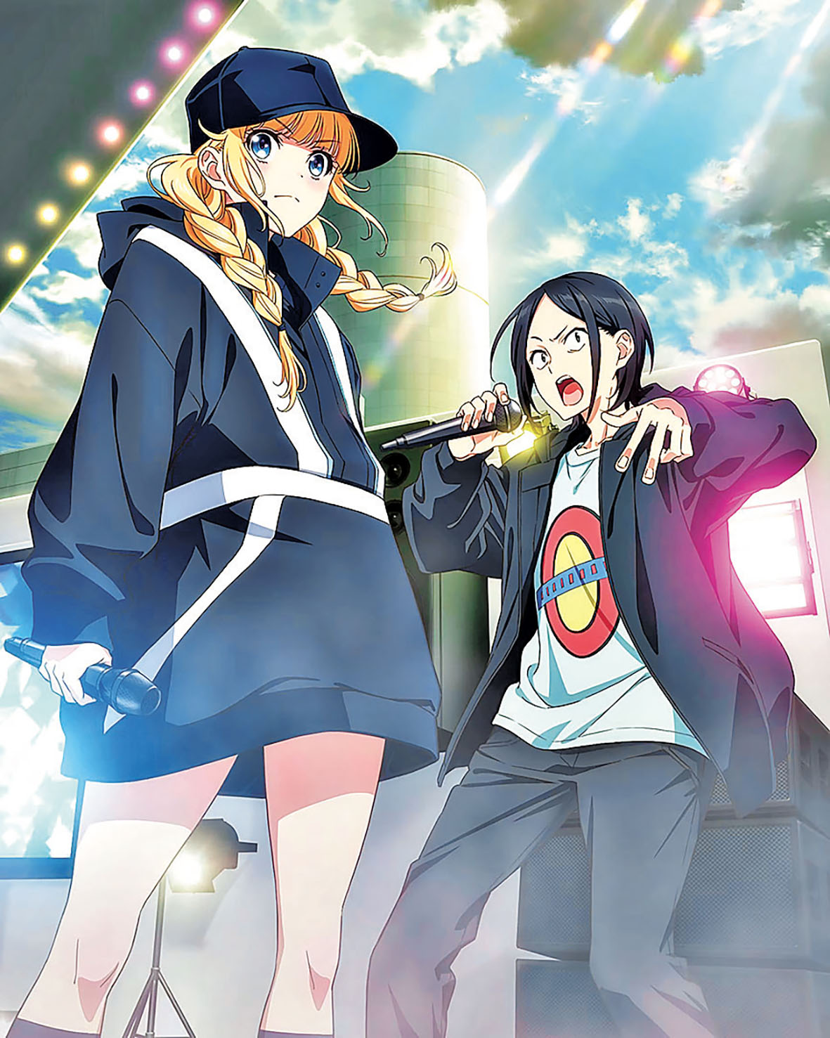 ■英子（左）追逐音樂夢。