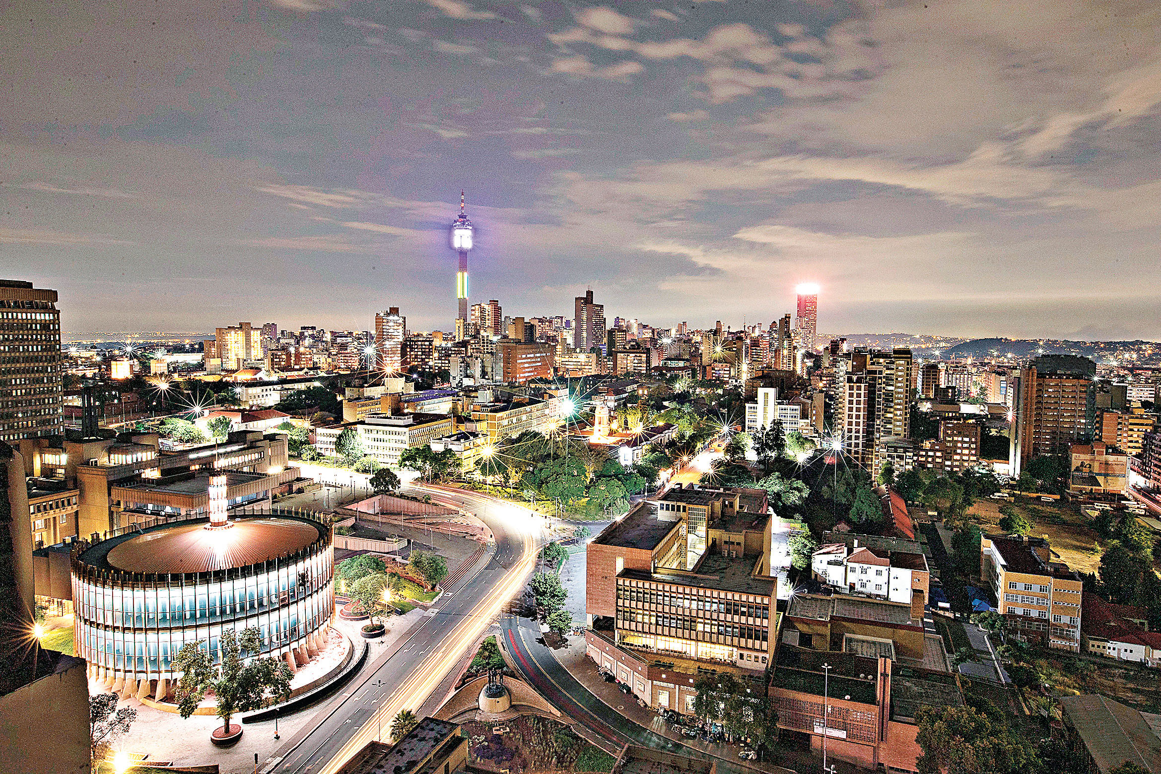 ■約翰內斯堡的美麗城市夜景。