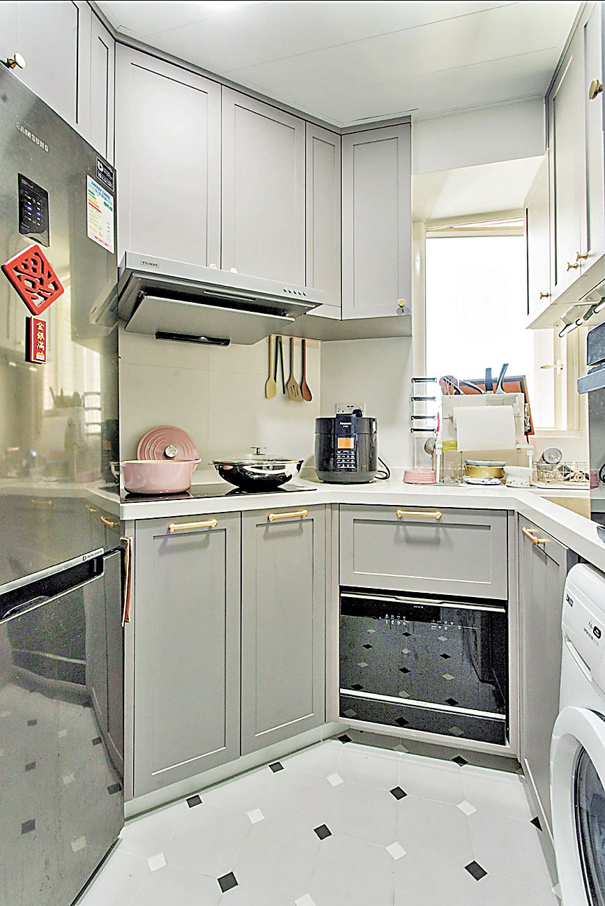 ■廚房設計，簡單美觀。