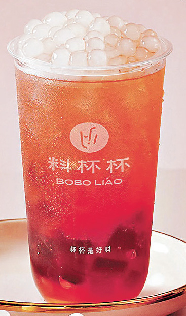 ■手搖飲品年輕人最愛。