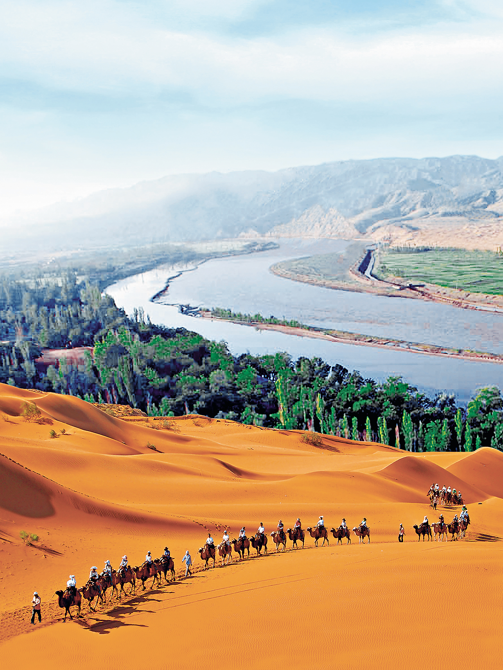 ■「大漠孤煙直，長河落日圓」描寫的就是沙坡頭壯觀之景。