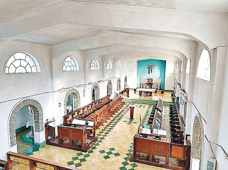 ■以花崗石築砌的小教堂。