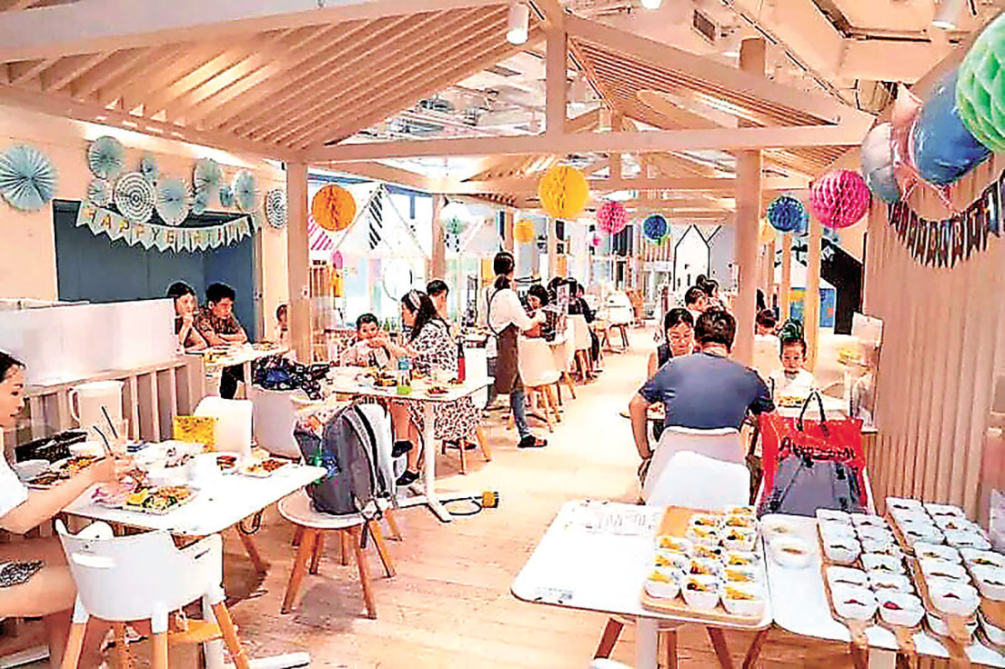 ■紙飛機親子餐廳。