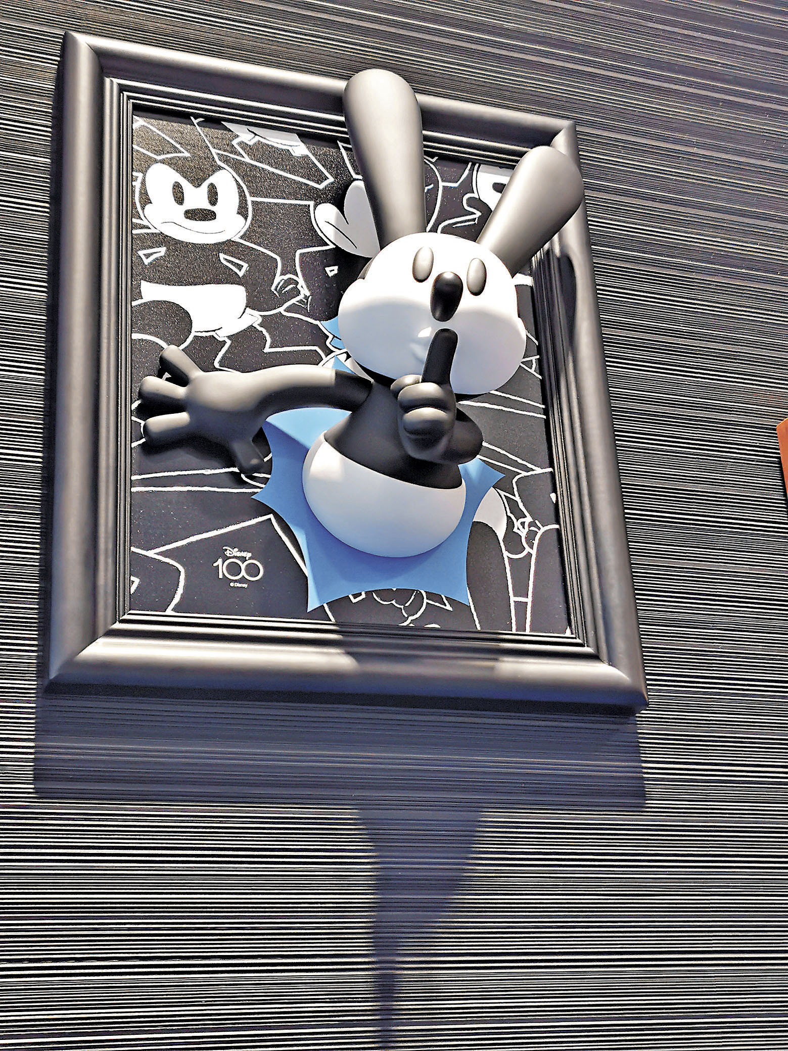 ■幸運兔奧斯華叫你要安靜。