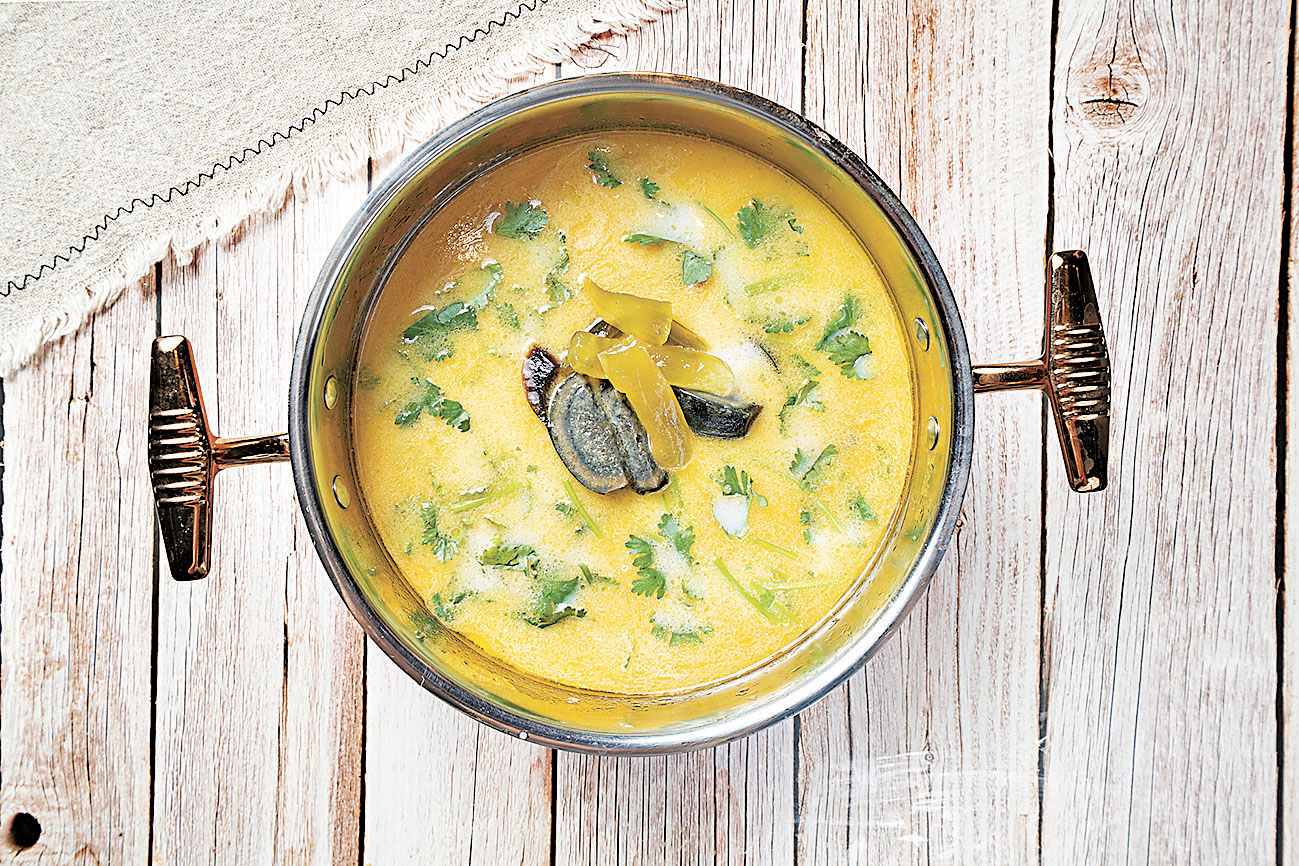 ■皮蛋芫茜茶瓜湯底。