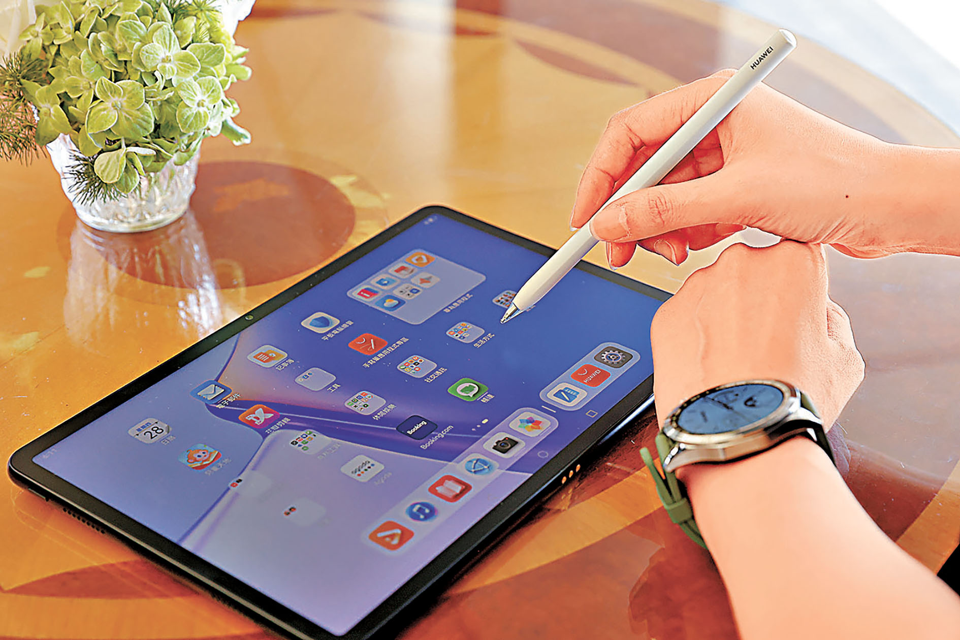 ■HUAWEI M-Pencil十分好用。