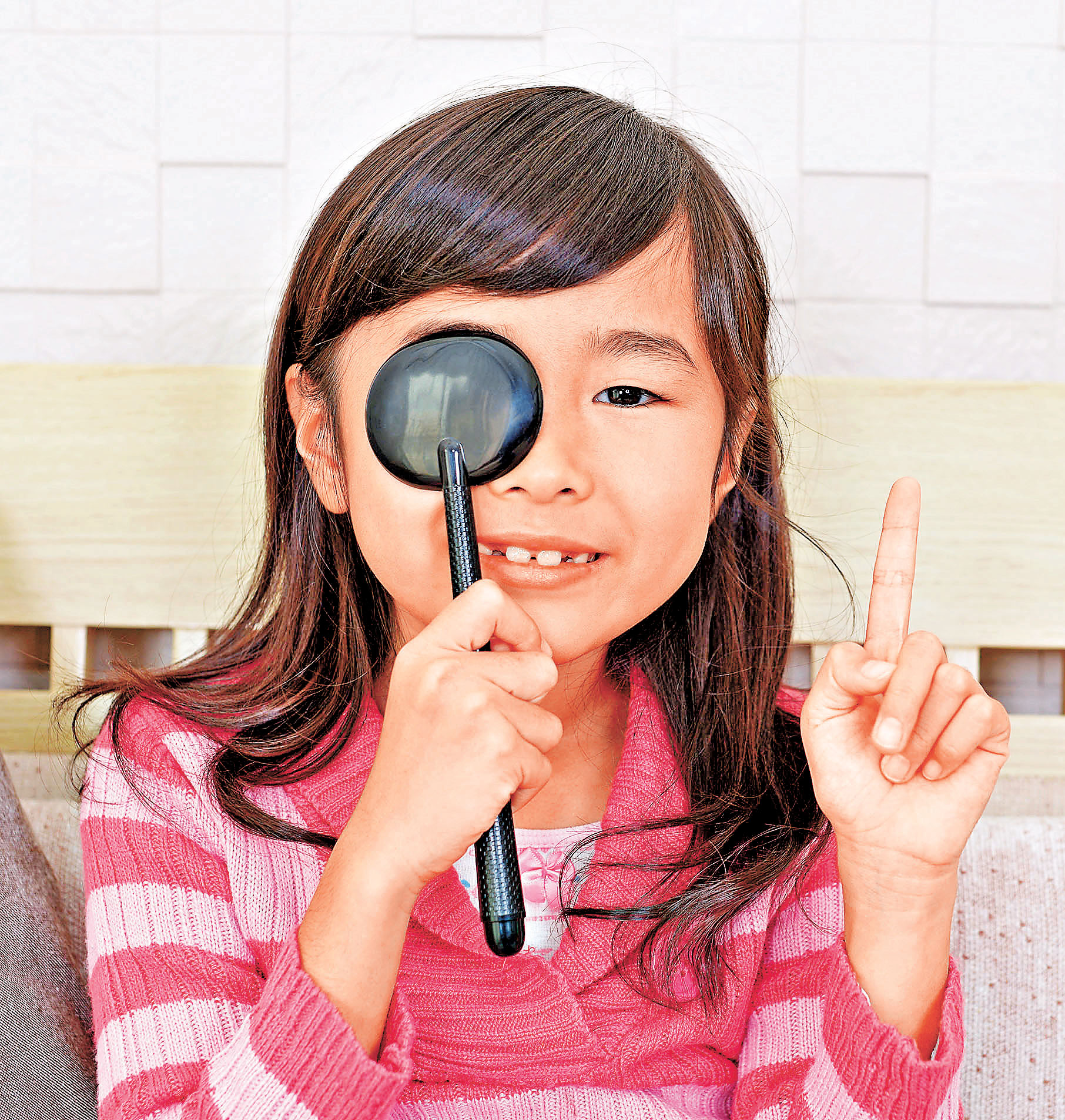 ■小朋友一旦有近視，家長應加緊留意。