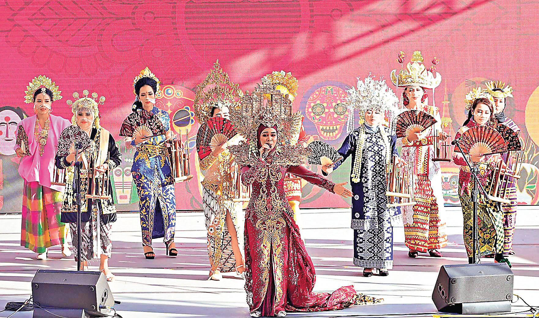 ■「亞裔藝采」透過豐富的表演，展現亞洲各地的文化和演藝才華。