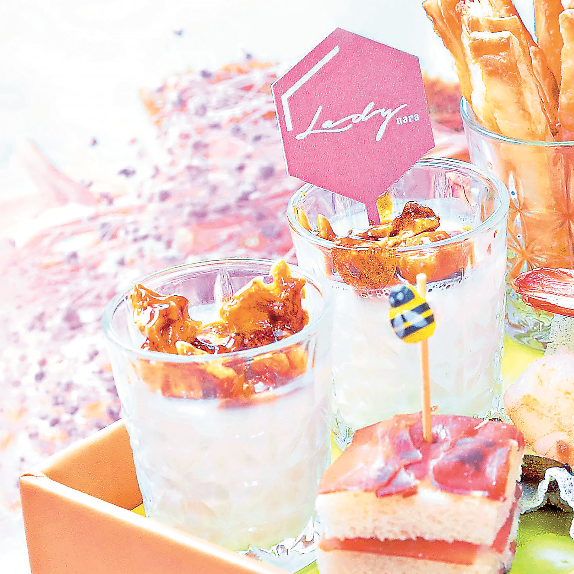 ■蜂蜜脆脆奶凍輕甜好吃。