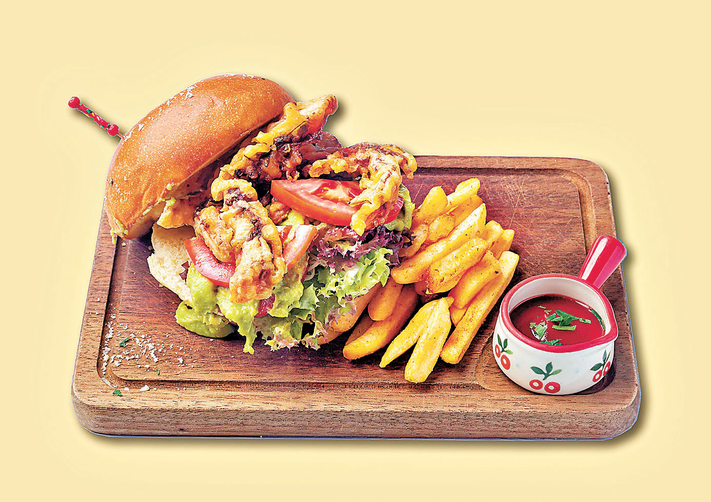 ■牛油果香酥珍寶軟殼蟹漢堡惹味。