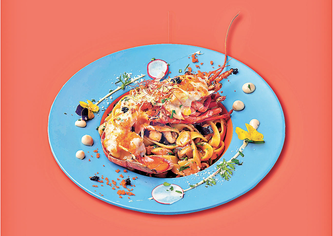 ■波士頓龍蝦占米多黑松露闊麵啖啖香濃芝味。