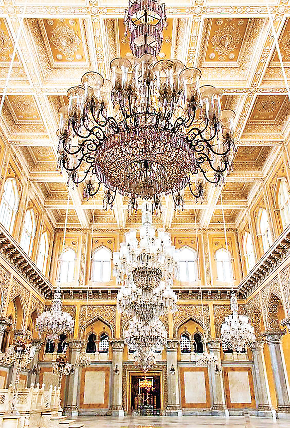 ■Chowmahalla Palace內精緻的水晶吊燈。