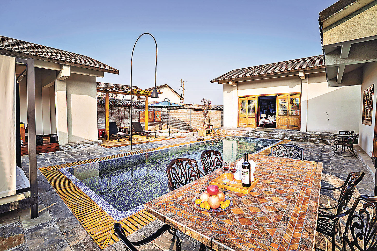 ■體驗溫泉酒店是遊太白山的另一樂趣。