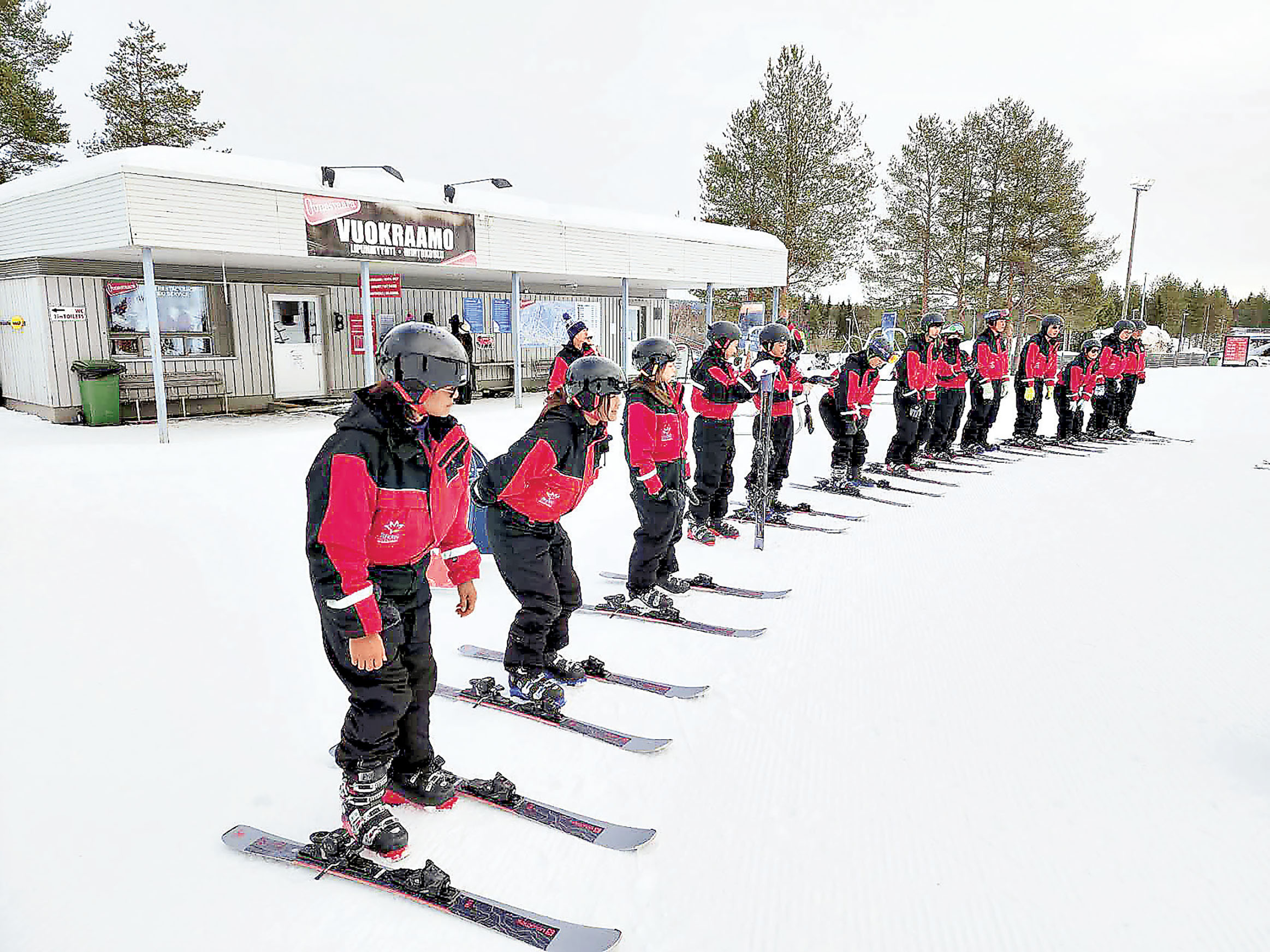 ■在北歐又怎能錯過親身體驗滑雪的樂趣。