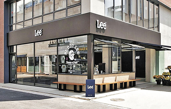■明洞商店街裏頭的Lee旗艦店十分搶眼。