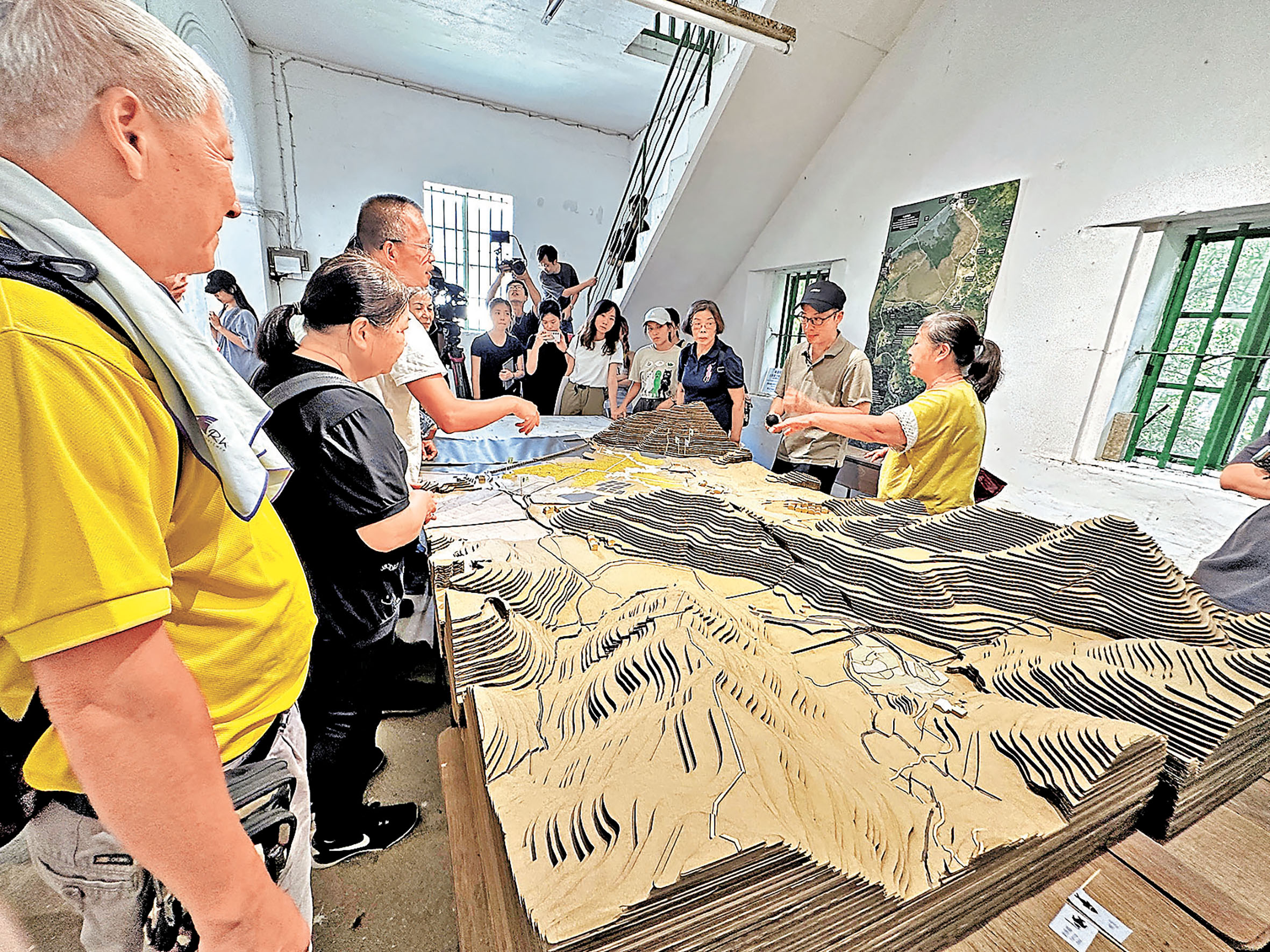 ■谷埔村民為香港中文大學的團隊回憶村莊鼎盛時期的模樣。