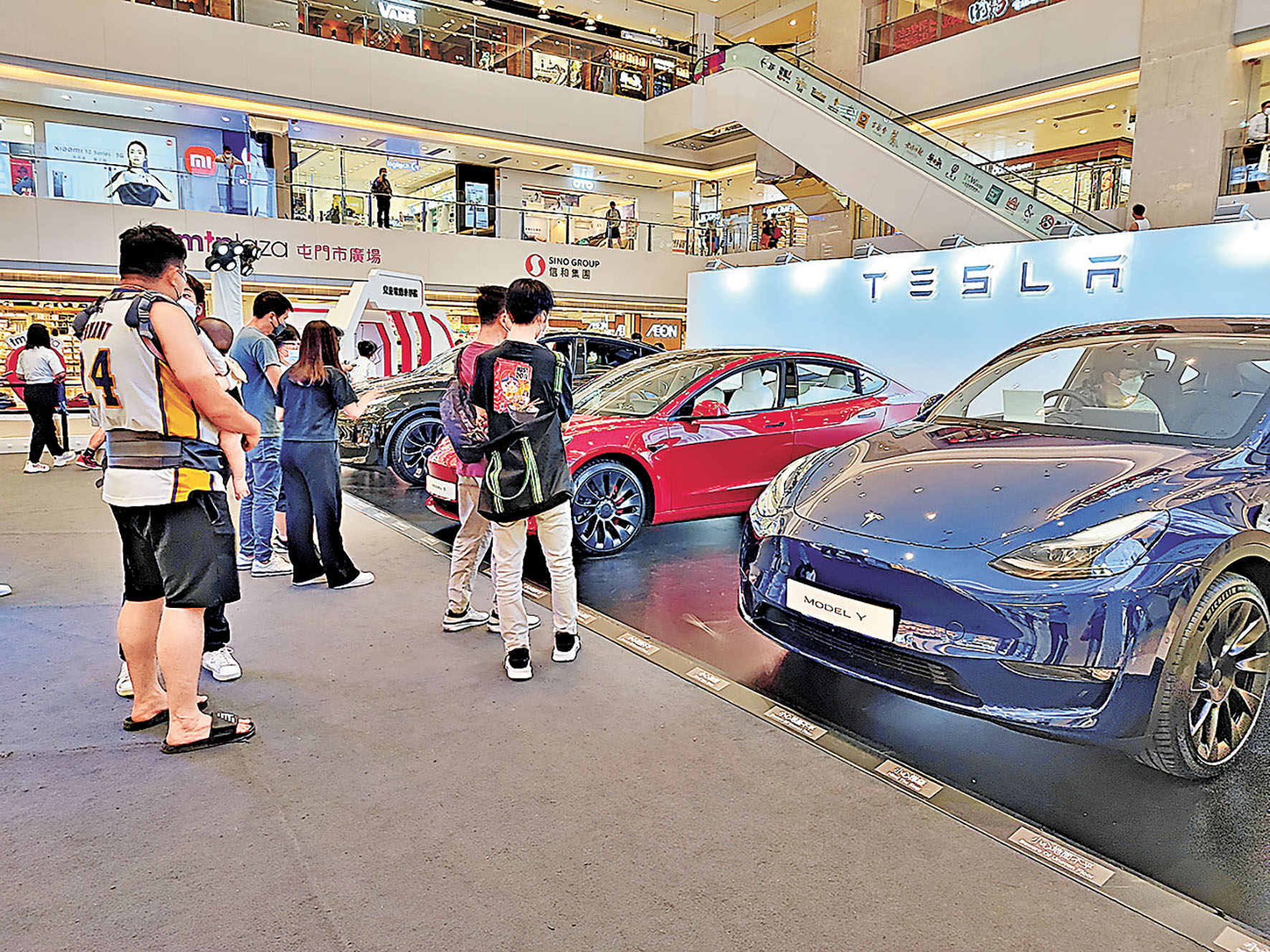 ■Tesla多款電動車在港均佔據銷售前列。