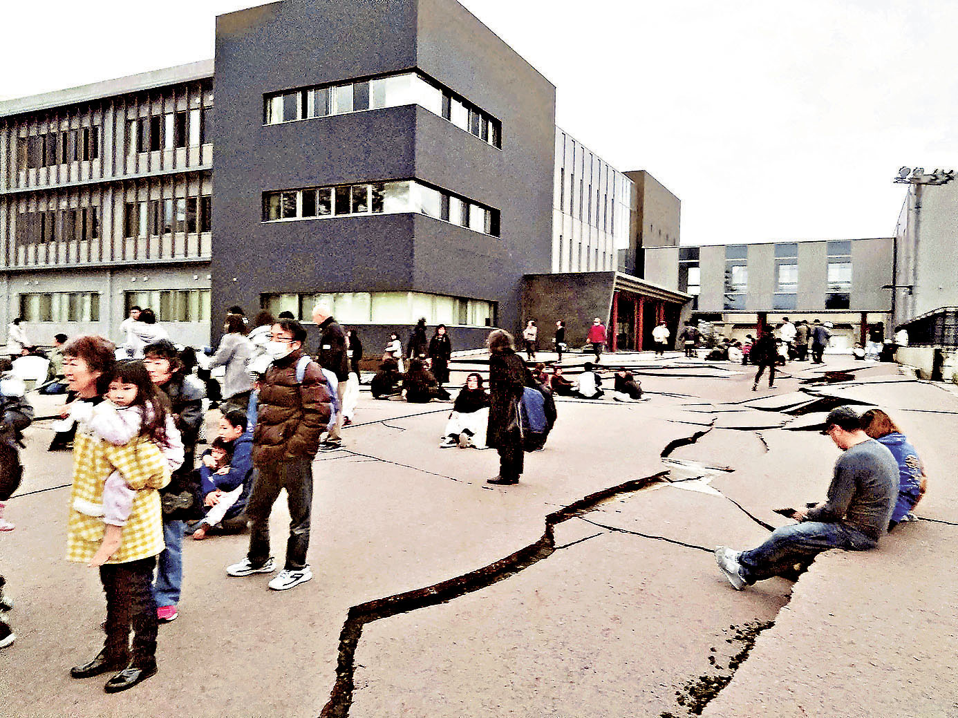 ■地震專家指，香港發生圖中的較強地震機會不大。   資料圖片